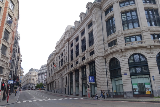 Het gebouw aan de Koloniënstraat 11 waar de beroepsinstantie kantoor houdt.
