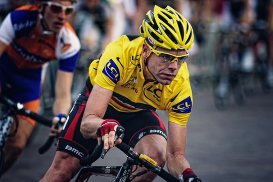 Ook de huidige Tourwinnaar Cadel Evans wordt gelinkt aan Michele Ferrari (Foto: Michiel Jelijs)