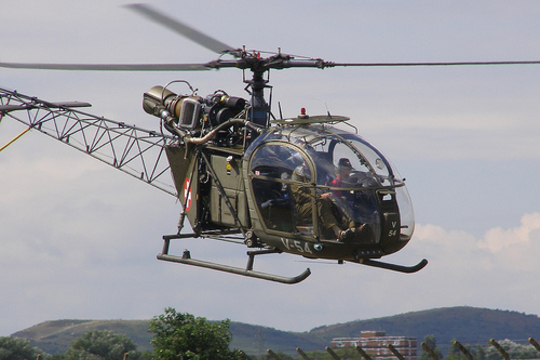 De Alouette II van Aerospaciale wordt ook door de Zwitsers gebruikt. (Foto Devoncharlie)