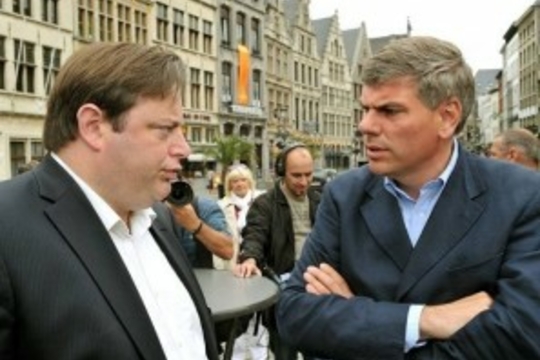 Bart De Wever en Filip Dewinter (beeld AFF)