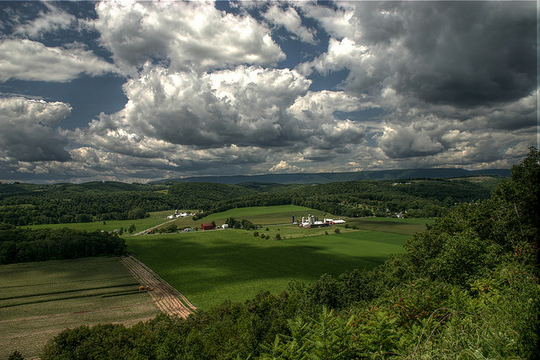 Des champs sous les nuages (Photo: Thadd Selden/ Août 2008/ Flickr-CC)