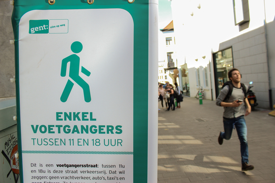 Voetgangerszones: een must in elke stad. hier in Gent. (Foto: Flickr (cc) Hannesdesmet)